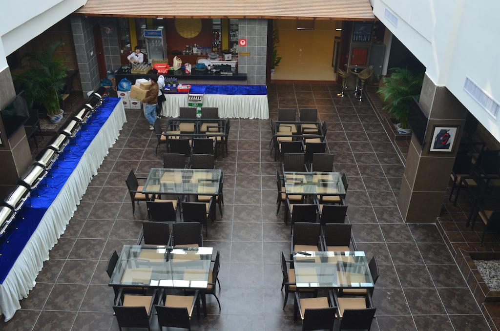 Zhuhai Platinum Holiday Hotel Esterno foto