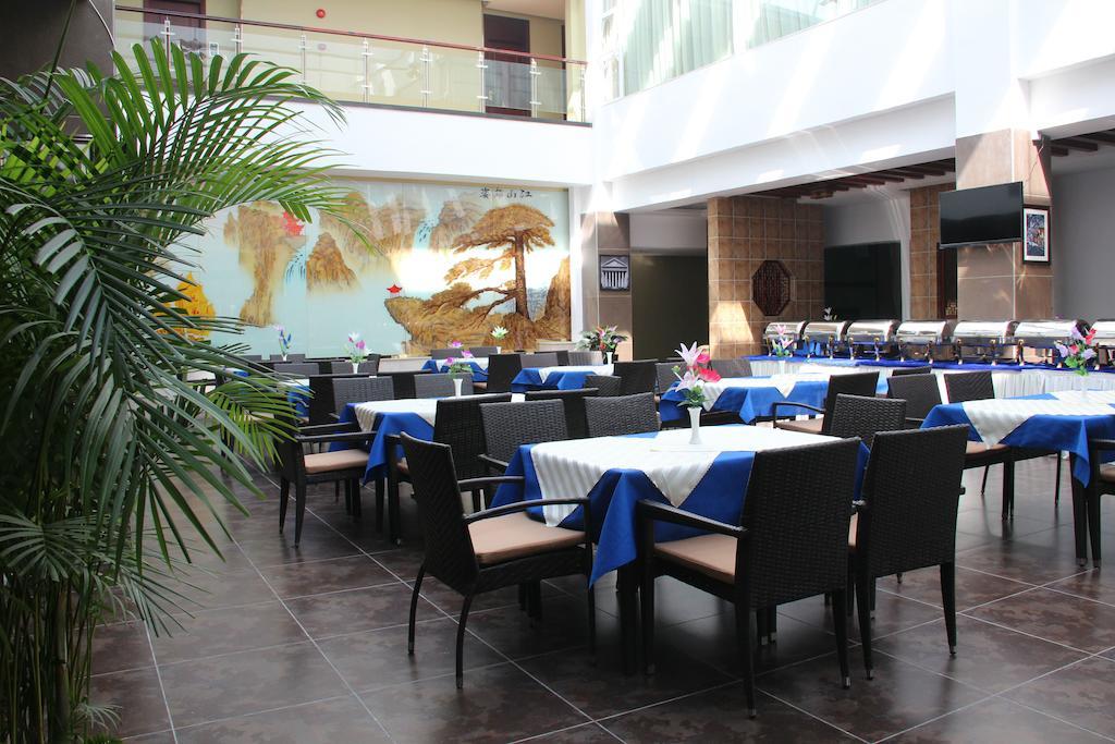 Zhuhai Platinum Holiday Hotel Esterno foto