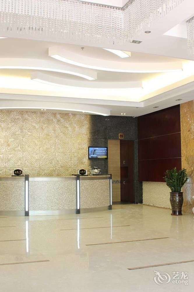 Zhuhai Platinum Holiday Hotel Esterno foto